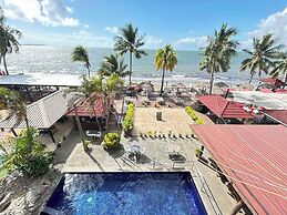 Smugglers Cove Beach Resort and Hotel