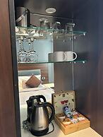 Smugglers Cove Beach Resort and Hotel