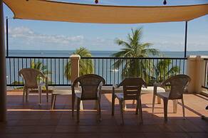 Smugglers Cove Beach Resort and Hotel