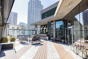 Eurostars Magnificent Mile