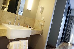 Urban Suites Recoleta Boutique Hotel