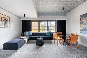 Peppers Gallery Hotel Canberra