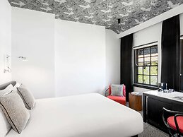 Peppers Gallery Hotel Canberra