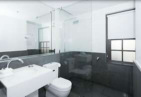 Peppers Gallery Hotel Canberra