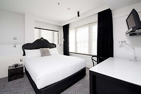 Peppers Gallery Hotel Canberra