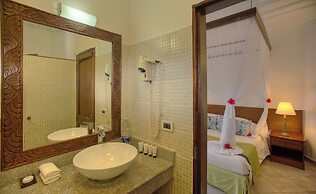 Sultan Sands Island Resort & Spa