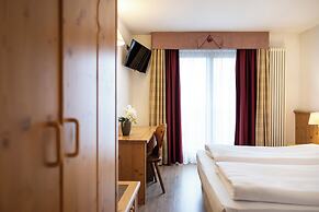 Golf Hotel
