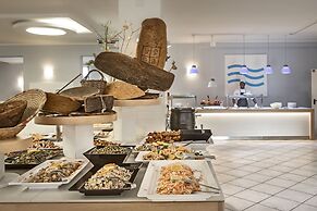 Blu Hotel Laconia Village