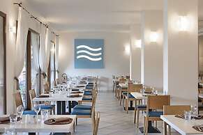 Blu Hotel Laconia Village