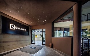 Rina Hotel