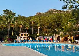 Montana Pine Resort - All Inclusive