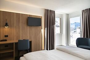 Blu Hotel Senales Zirm - Cristal