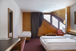 Blu Hotel Senales Zirm - Cristal