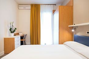 Hotel Royal Village