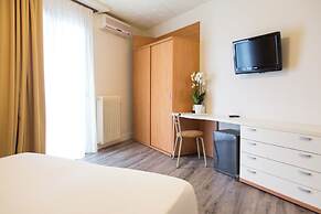Hotel Royal Village