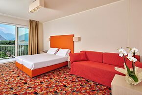 Hotel Royal Village