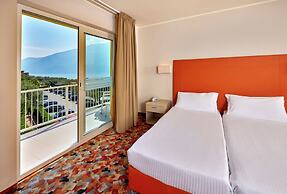 Hotel Royal Village