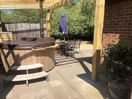 Tewinbury Farm Hotel