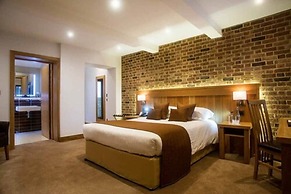 Tewinbury Farm Hotel