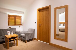 Tewinbury Farm Hotel