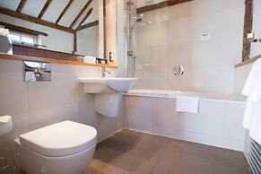 Tewinbury Farm Hotel