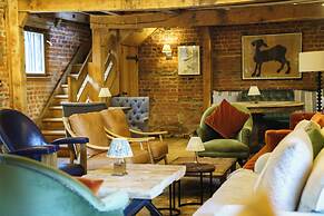 Tewinbury Farm Hotel