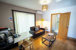 Tewinbury Farm Hotel