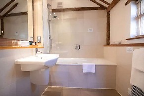Tewinbury Farm Hotel
