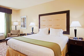 Holiday Inn Express & Suites Foley by IHG