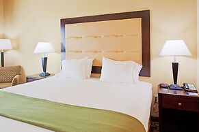 Holiday Inn Express & Suites Foley by IHG