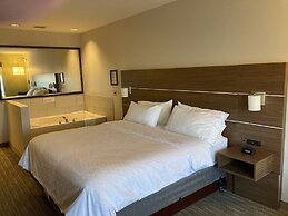 Holiday Inn Express & Suites Portland by IHG