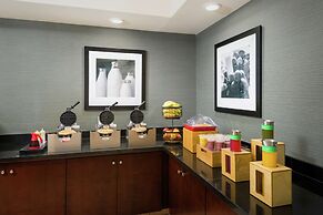 Hampton Inn & Suites National Harbor - Alexandria Area