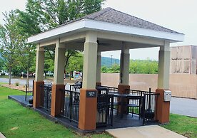 Candlewood Suites Fayetteville – University of Arkansas by IHG