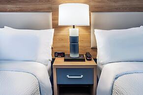 Candlewood Suites Fayetteville – University of Arkansas by IHG