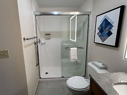 Candlewood Suites Fayetteville – University of Arkansas by IHG