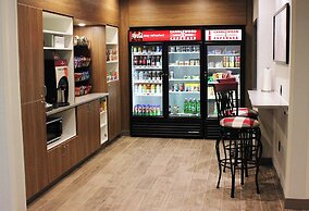 Candlewood Suites Fayetteville – University of Arkansas by IHG