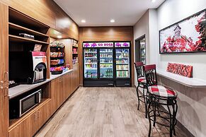 Candlewood Suites Fayetteville – University of Arkansas by IHG