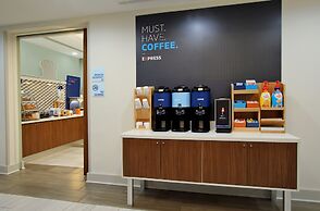 Holiday Inn Express & Suites Vaughan-Southwest