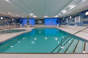 Holiday Inn Express & Suites Vaughan-Southwest