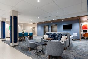 Holiday Inn Express & Suites Vaughan-Southwest by IHG