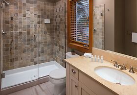 Outback Lakeside Vacation Homes