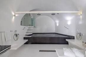 Dreams Luxury Suites