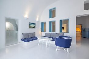 Dreams Luxury Suites