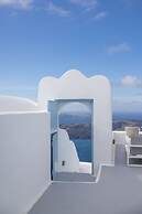 Dreams Luxury Suites