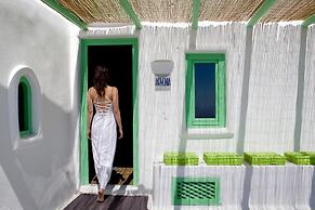 Dreams Luxury Suites