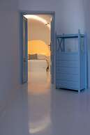 Dreams Luxury Suites