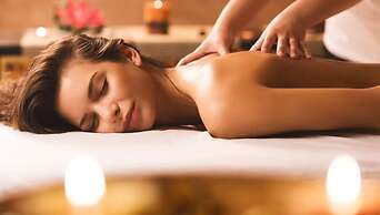 Dreams Luxury Suites