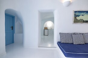 Dreams Luxury Suites