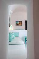 Dreams Luxury Suites