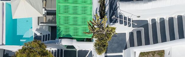 Dreams Luxury Suites